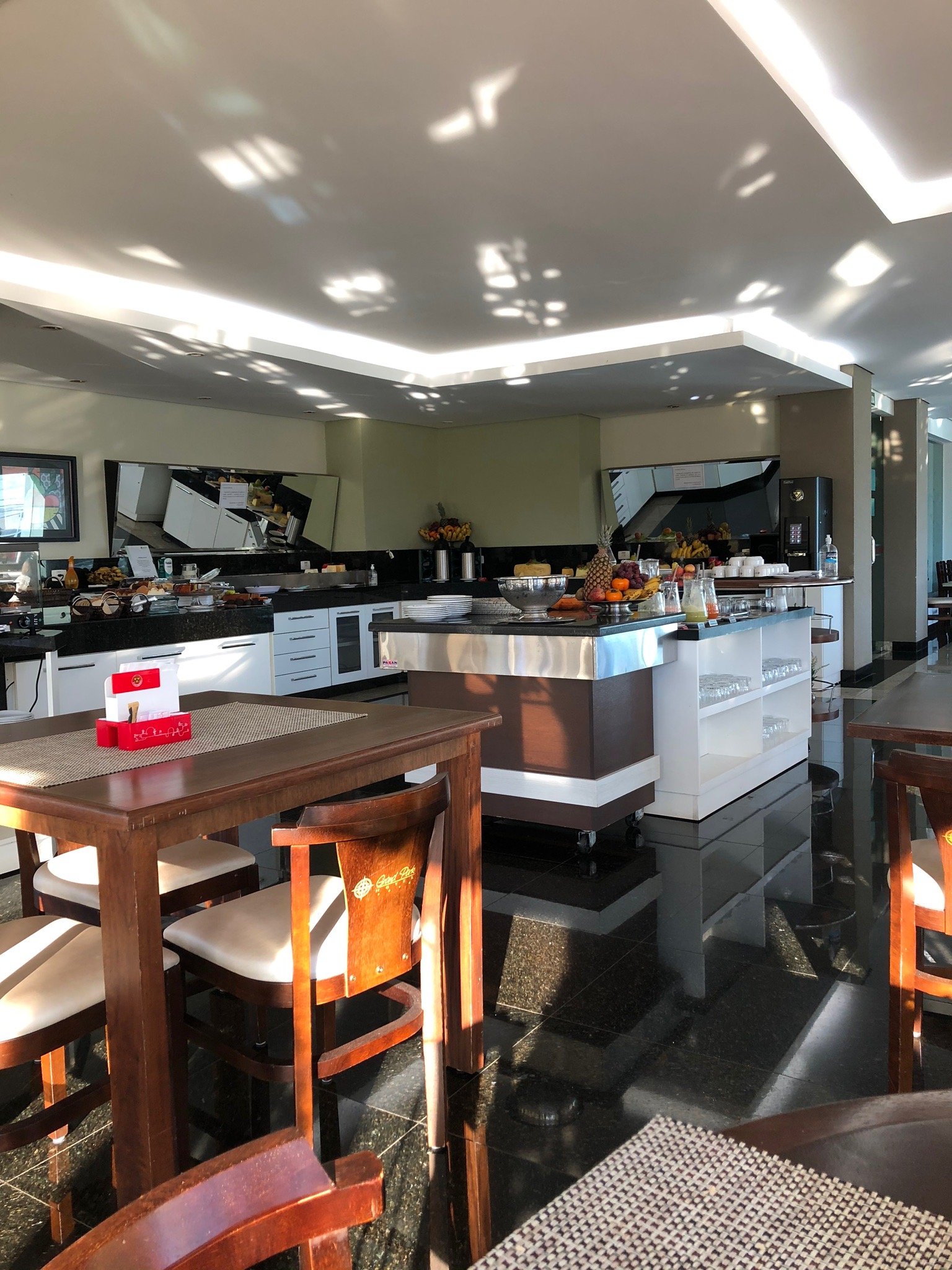 Grand Park Hotel-官方