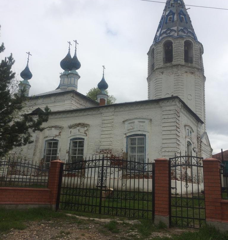Church of the Protection of the Holy Virgin景点图片