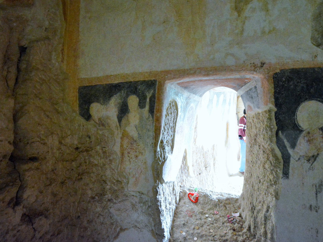 伊凡诺沃岩洞教堂景点图片