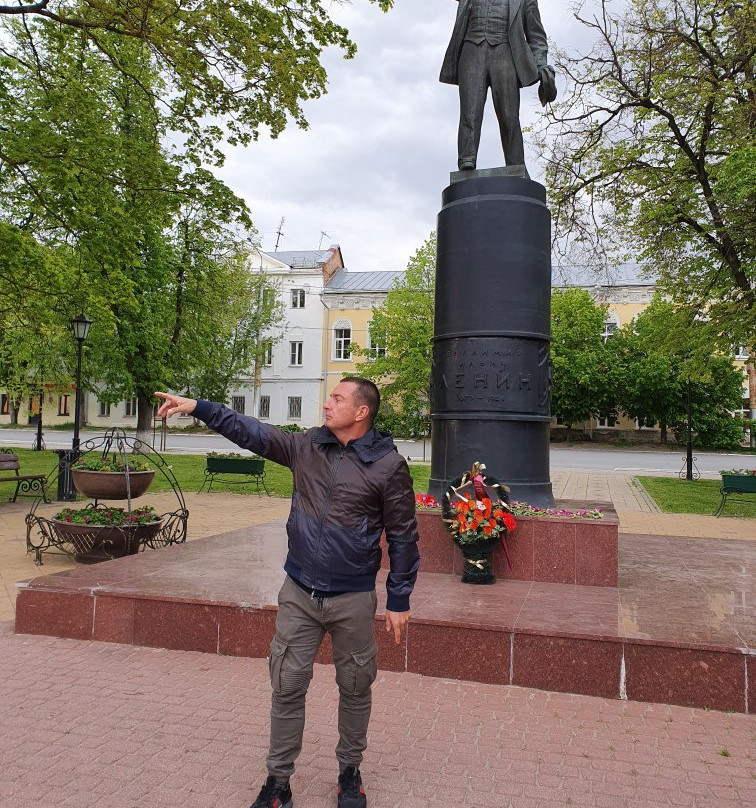 Lenin Statue-卡卢加必去景点