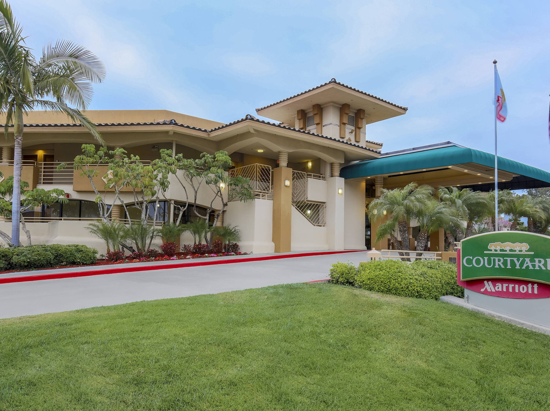 Courtyard by Marriott San Diego Del Mar/Solana Beach主图