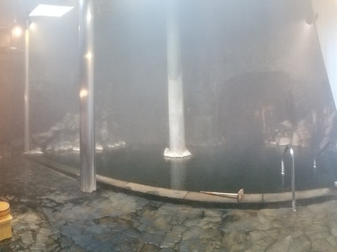 会津屋酒店主图