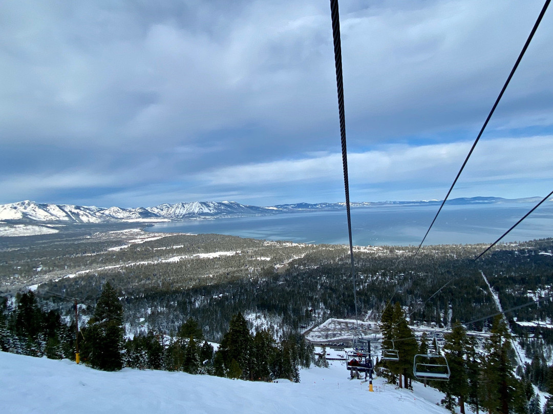 天堂滑雪度假村景点图片
