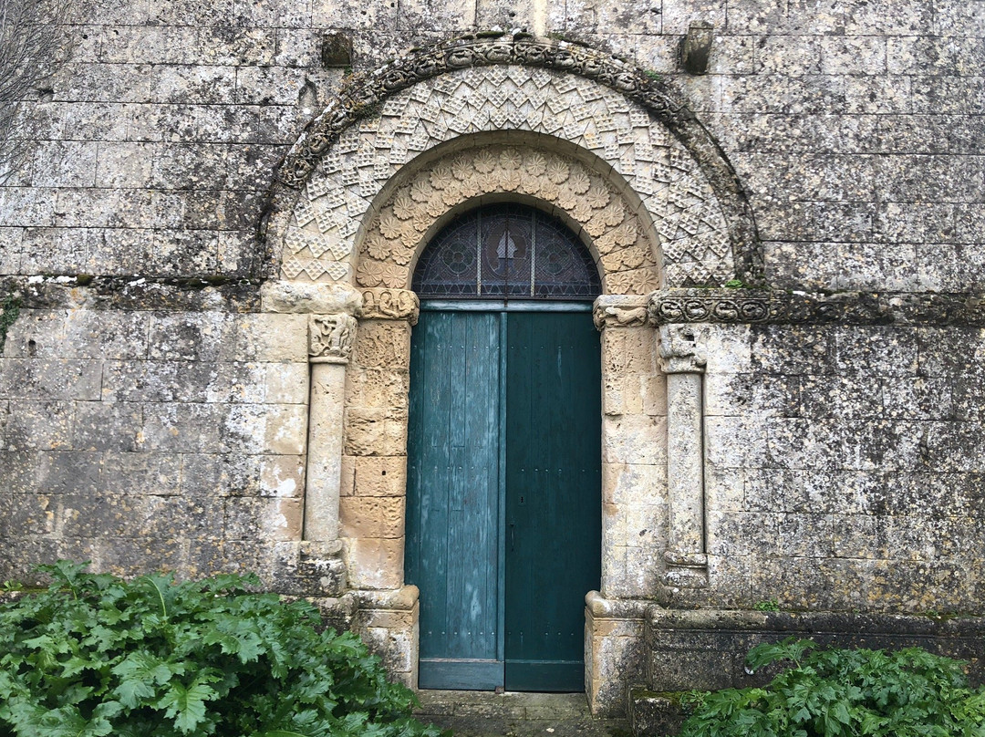 Eglise Notre-Dame-de-la-Nativité景点图片
