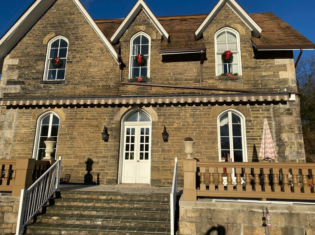 The Castle Bed and Breakfast主图