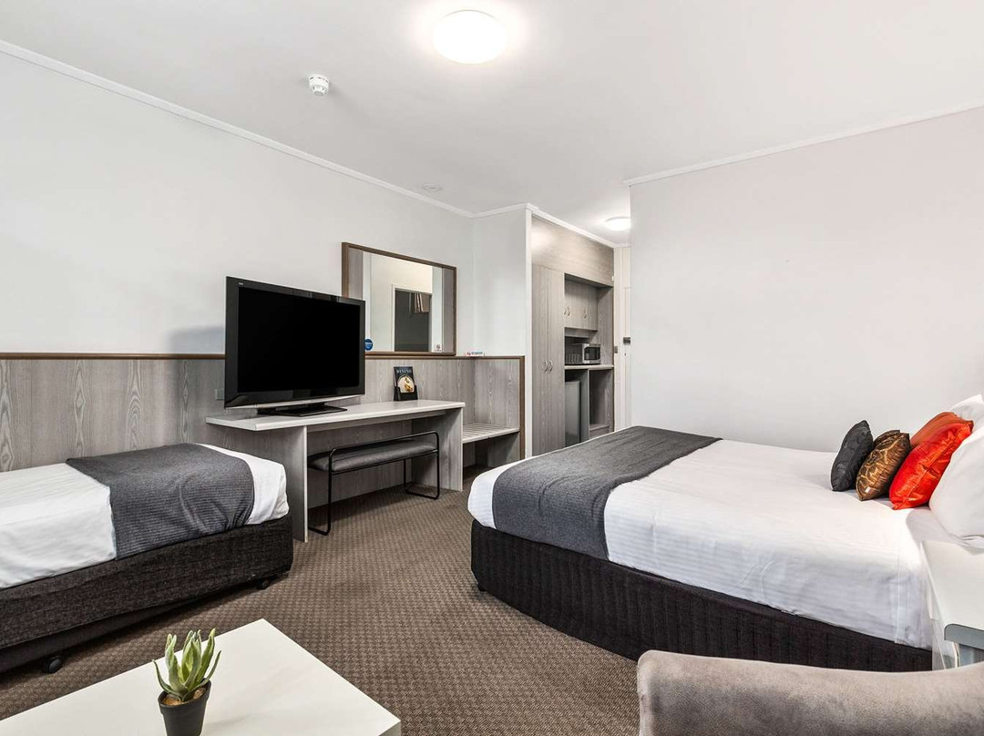 安扎克高速公路康福特茵酒店主图