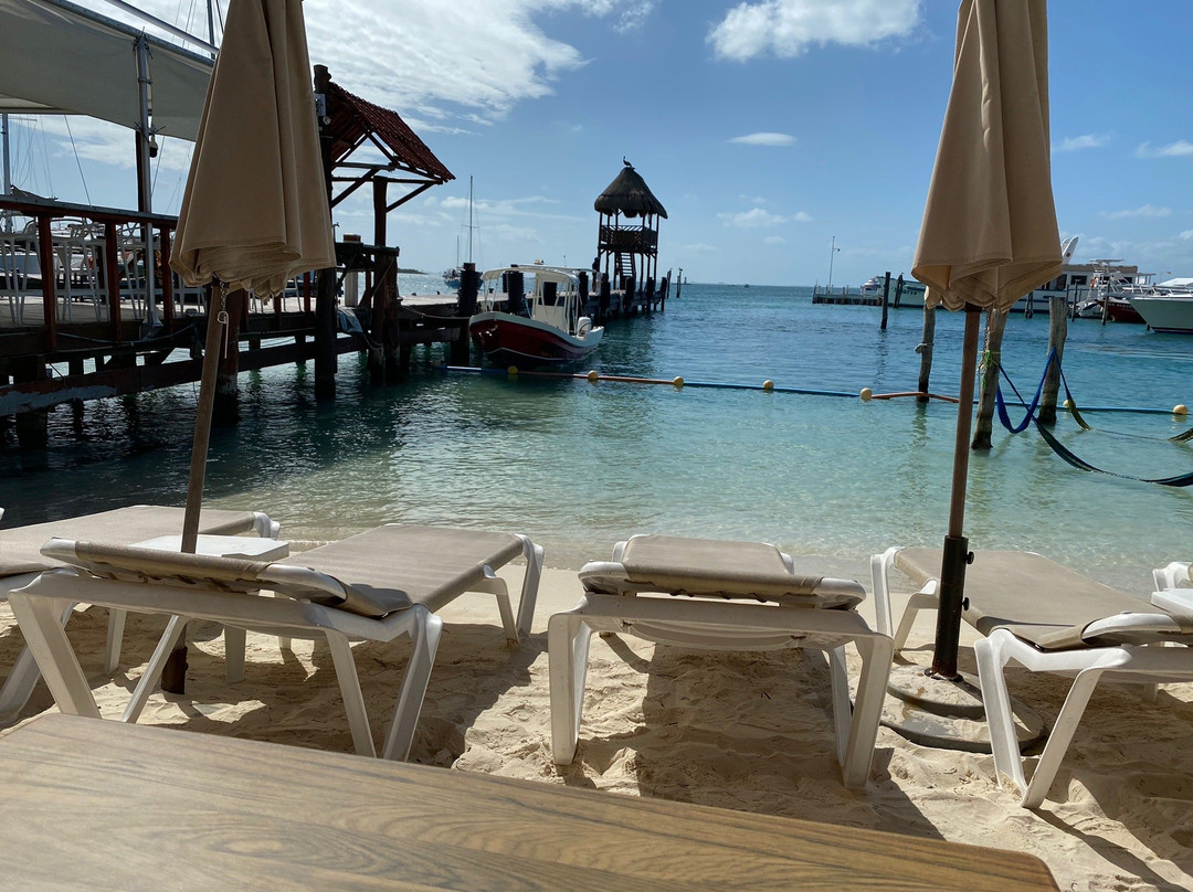 Seasons Tours-女人岛必去景点