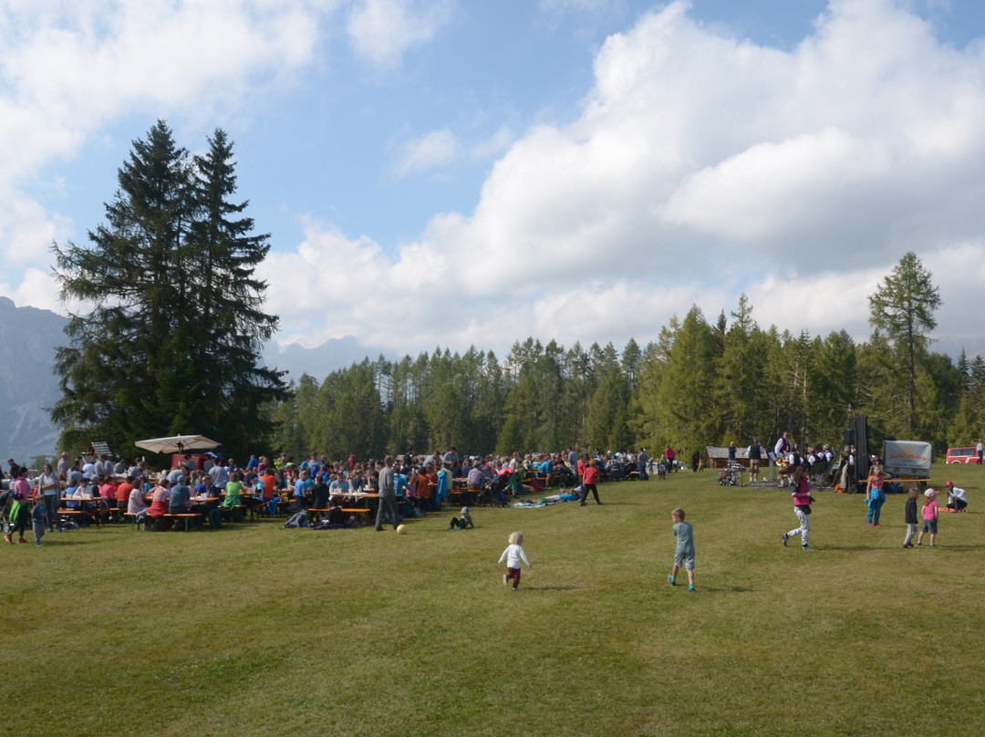 Prati di Armentara.-La Valle必去景点