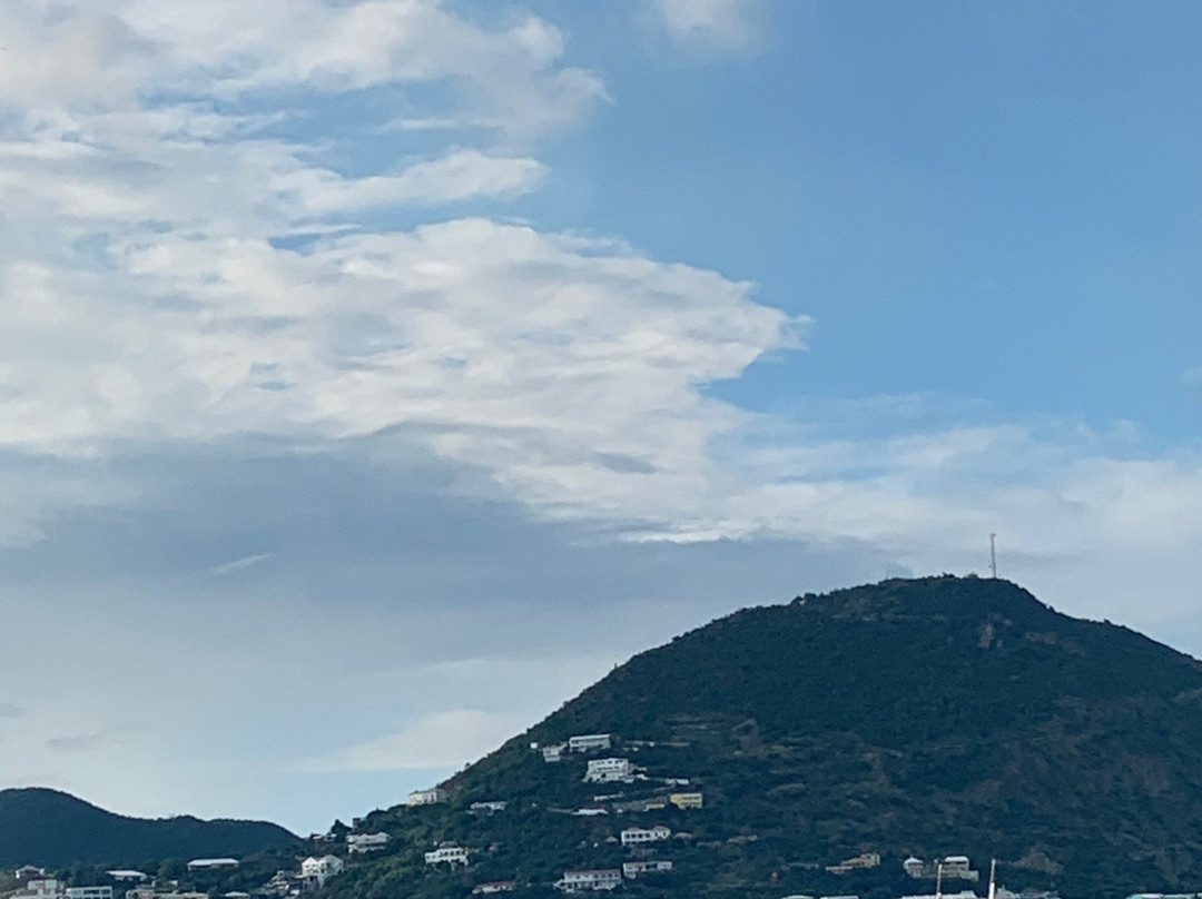 Double The Fun Tours-Cole Bay必去景点