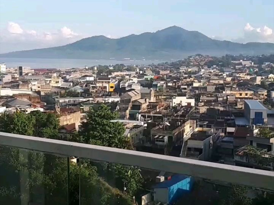 合成半岛酒店主图