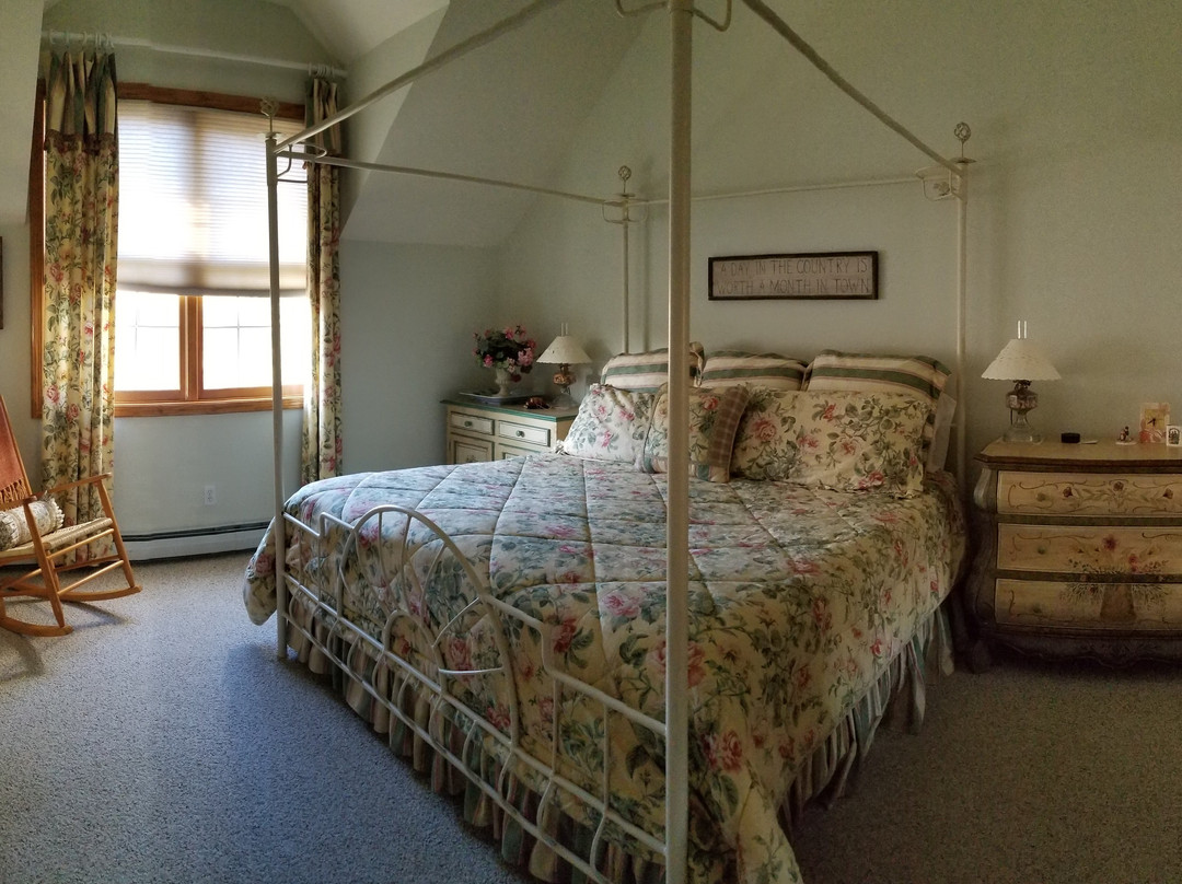 ​Cold Moon Farm主图