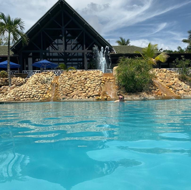 拉巴迪海滩酒店主图