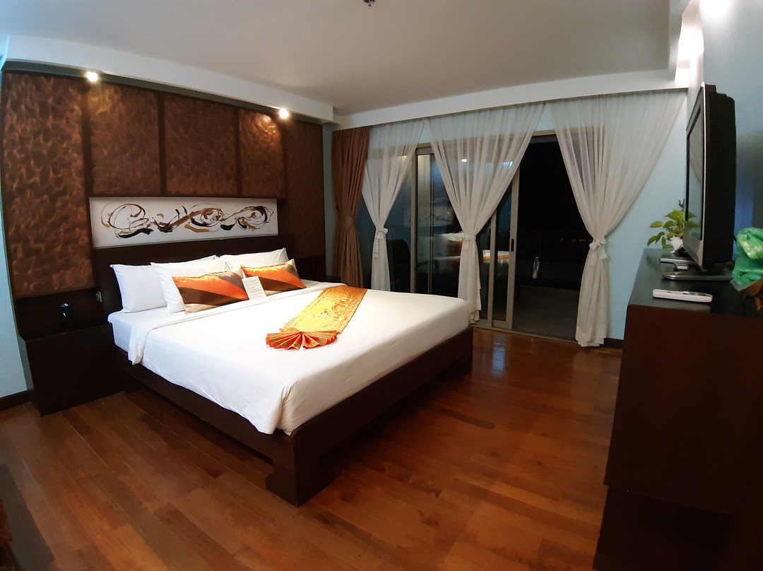 布里斯酒店主图