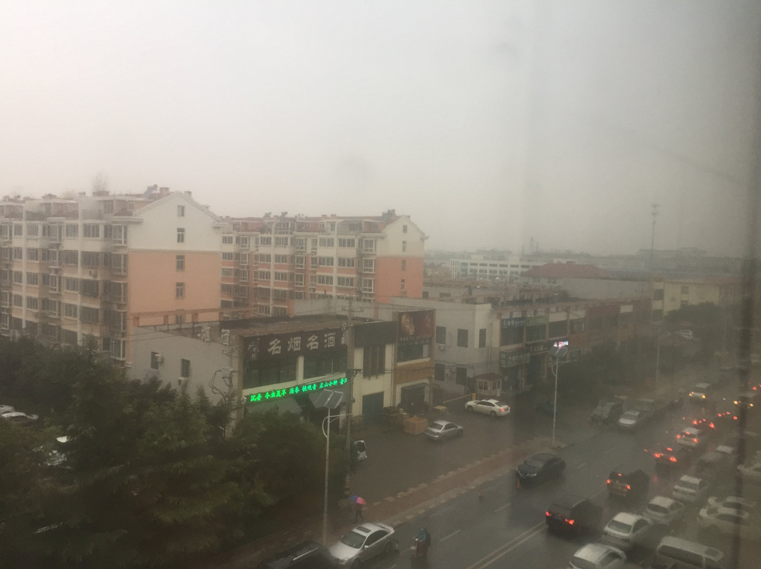 喆啡酒店(青岛台东步行街营口路店)主图