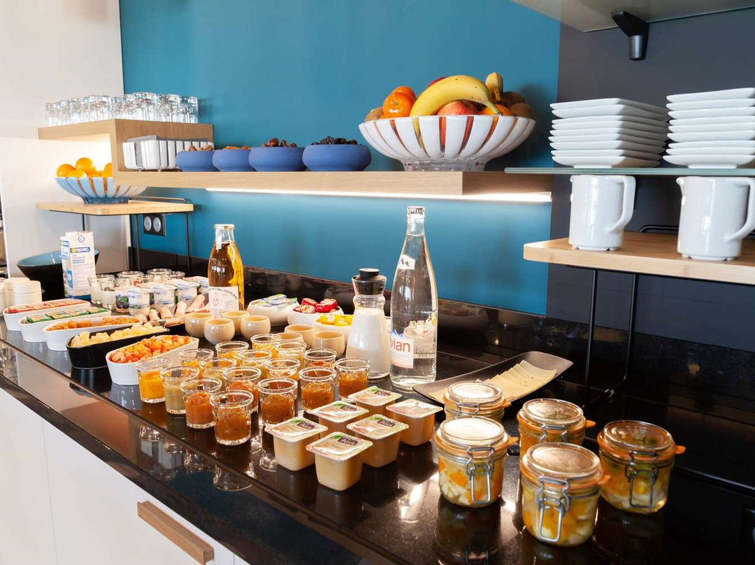 基里亚德尼奥特酒店主图