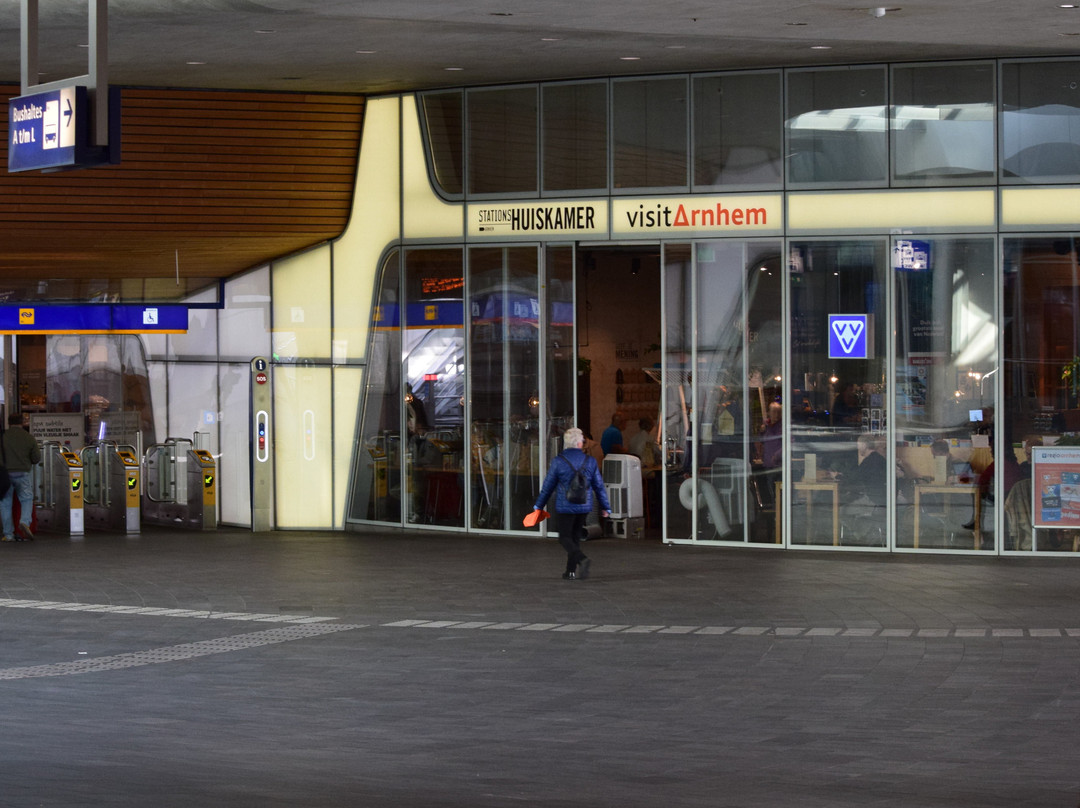 Arnhem Central Station景点图片