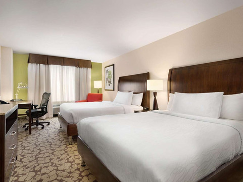 石溪希尔顿花园酒店主图