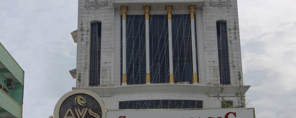 Treebo Trip And Suits主图