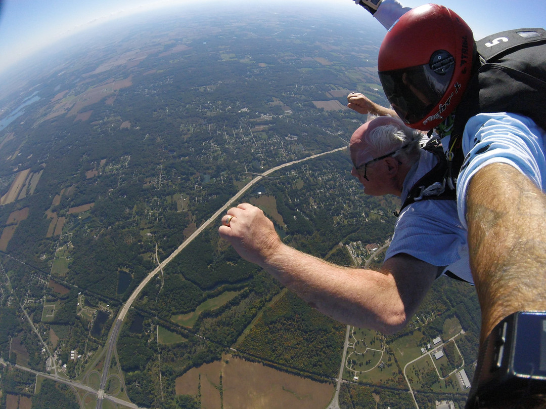 Skydive Windy City-密歇根城必去景点