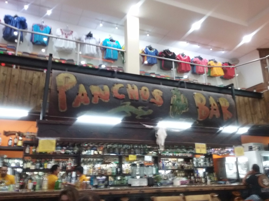 Poncho's Bar景点图片