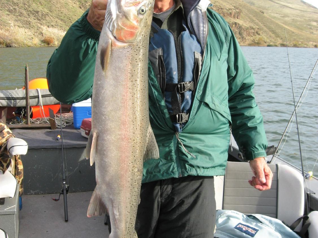 Dave Maroon's Fishing Adventures-波特兰必去景点