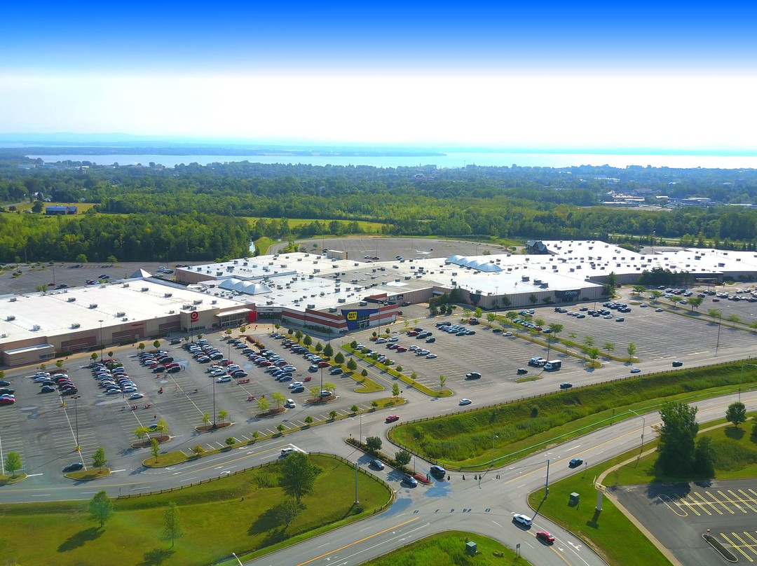 Champlain Centre Mall