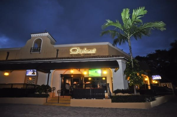 Diplomat Lounge