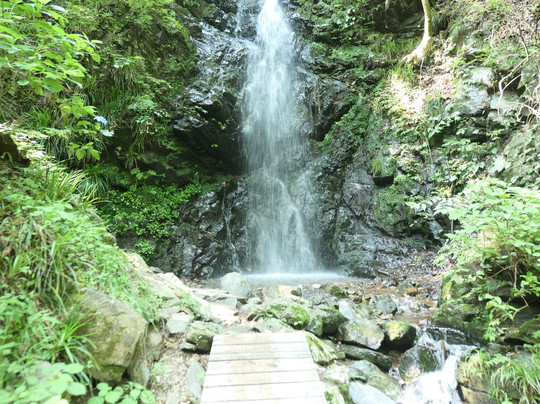 Ryujin Falls-桧原村必去景点