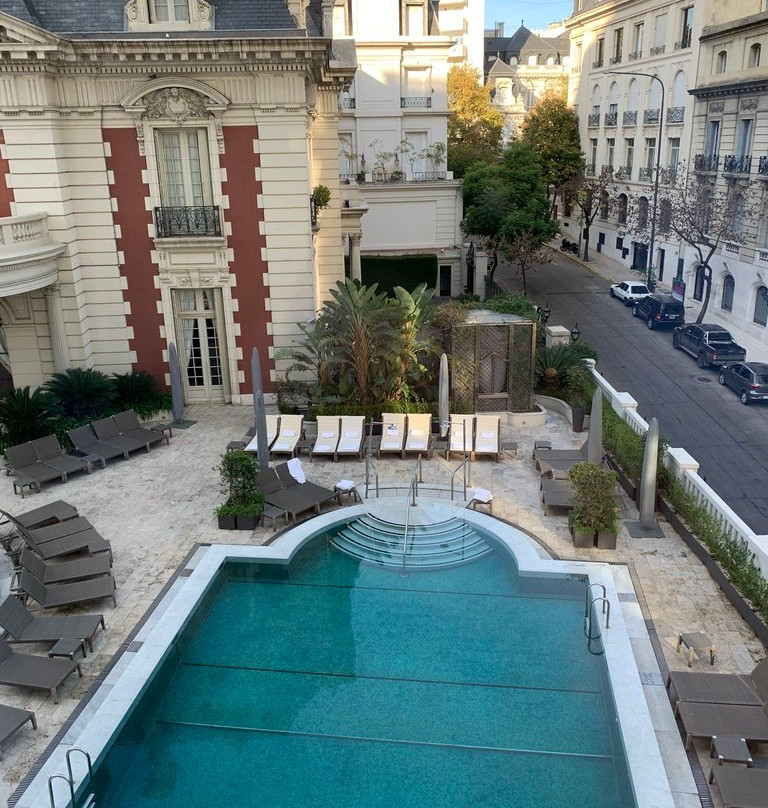 布宜诺斯艾利斯四季酒店主图