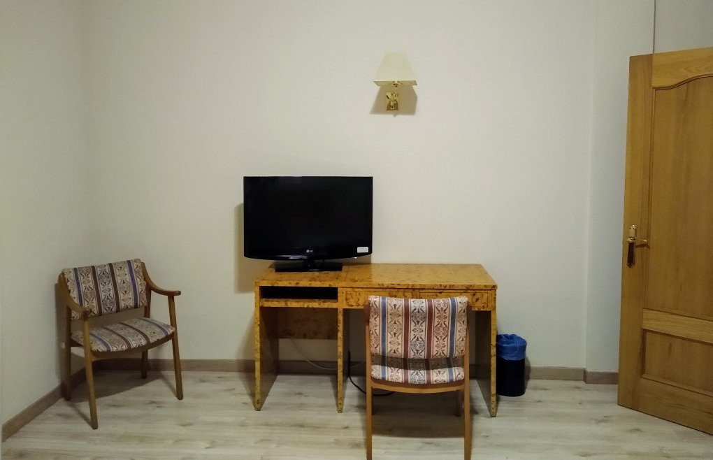 Hotel Restaurante Toros De Guisando主图