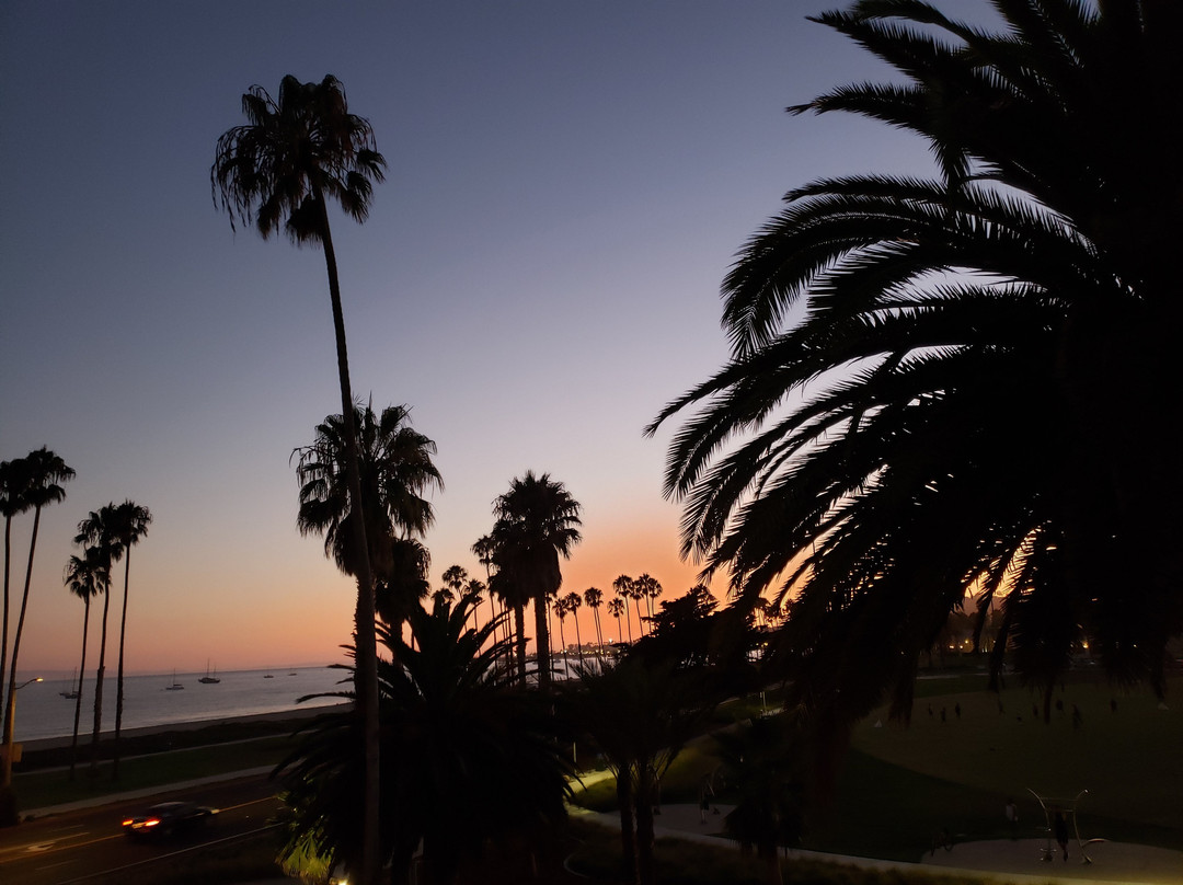 圣塔巴巴拉旅馆主图