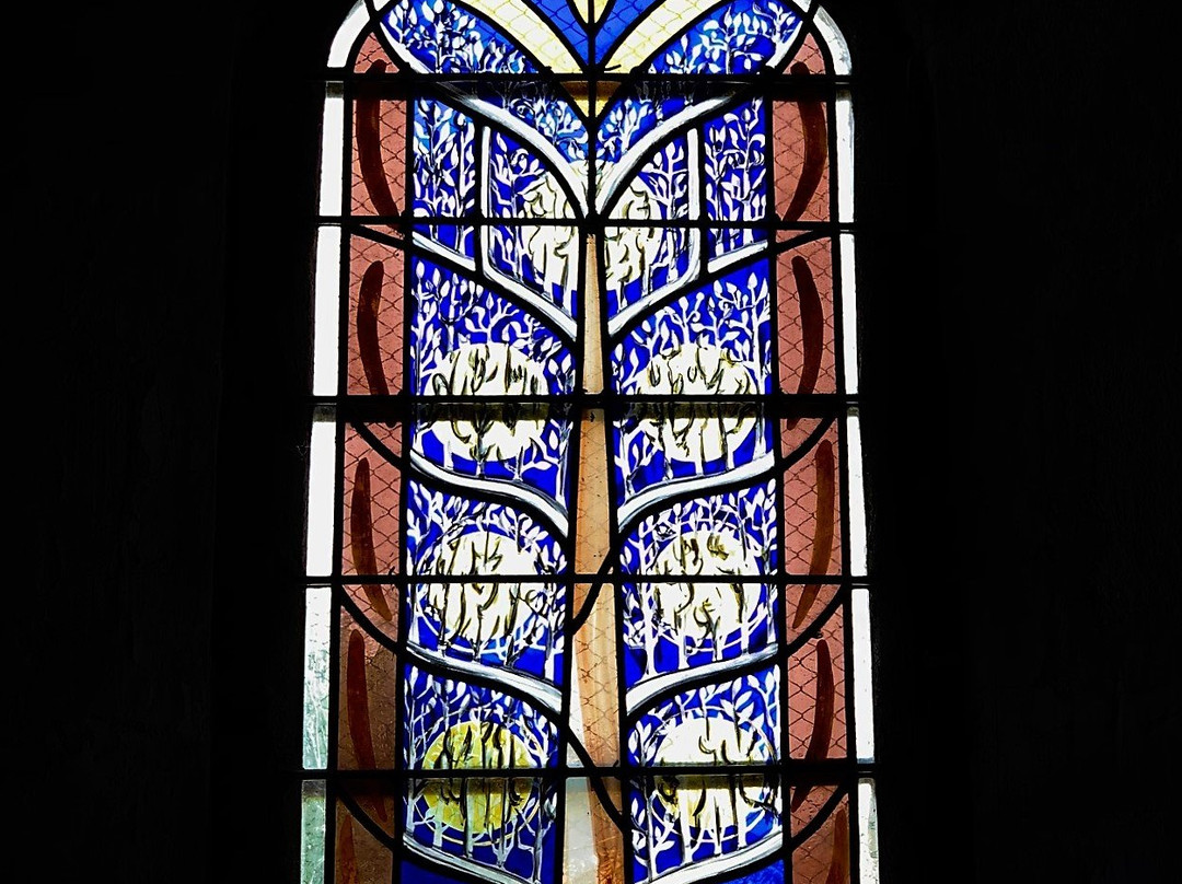 Eglise Saint-Gaudent-Sommieres-du-Clain必去景点