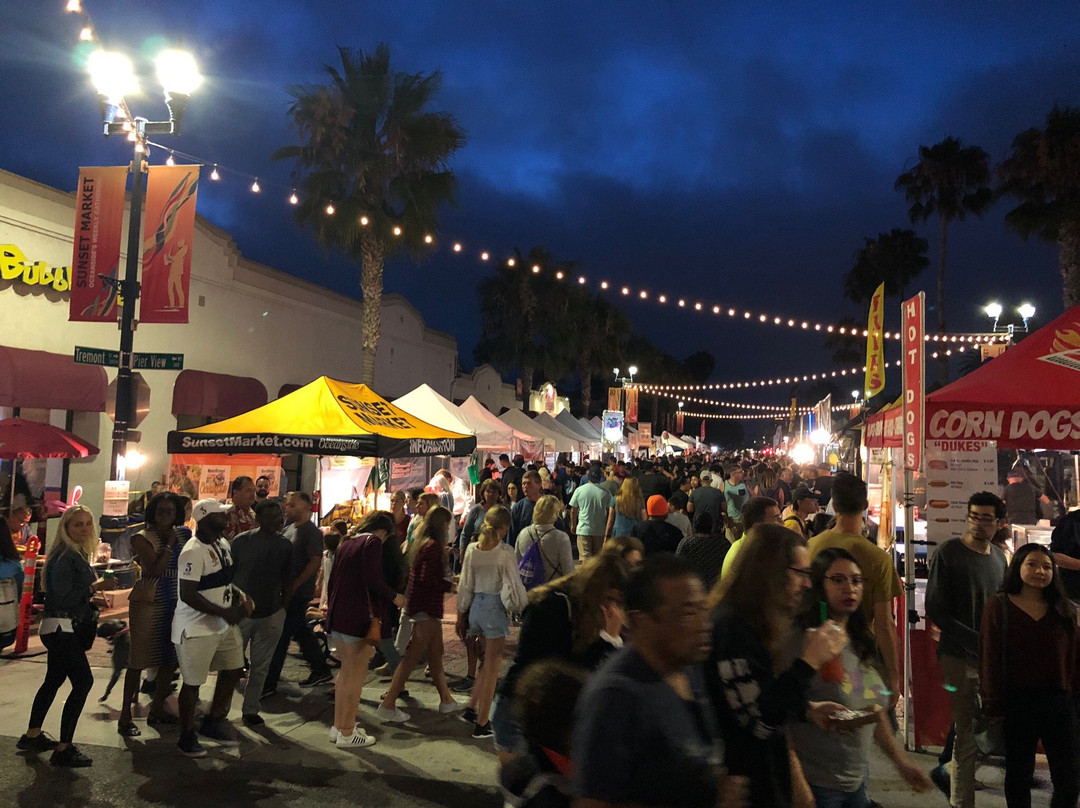 Oceanside Sunset Market-欧申赛德必去景点