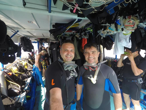 SubAQUA Diving Center-卡斯必去景点