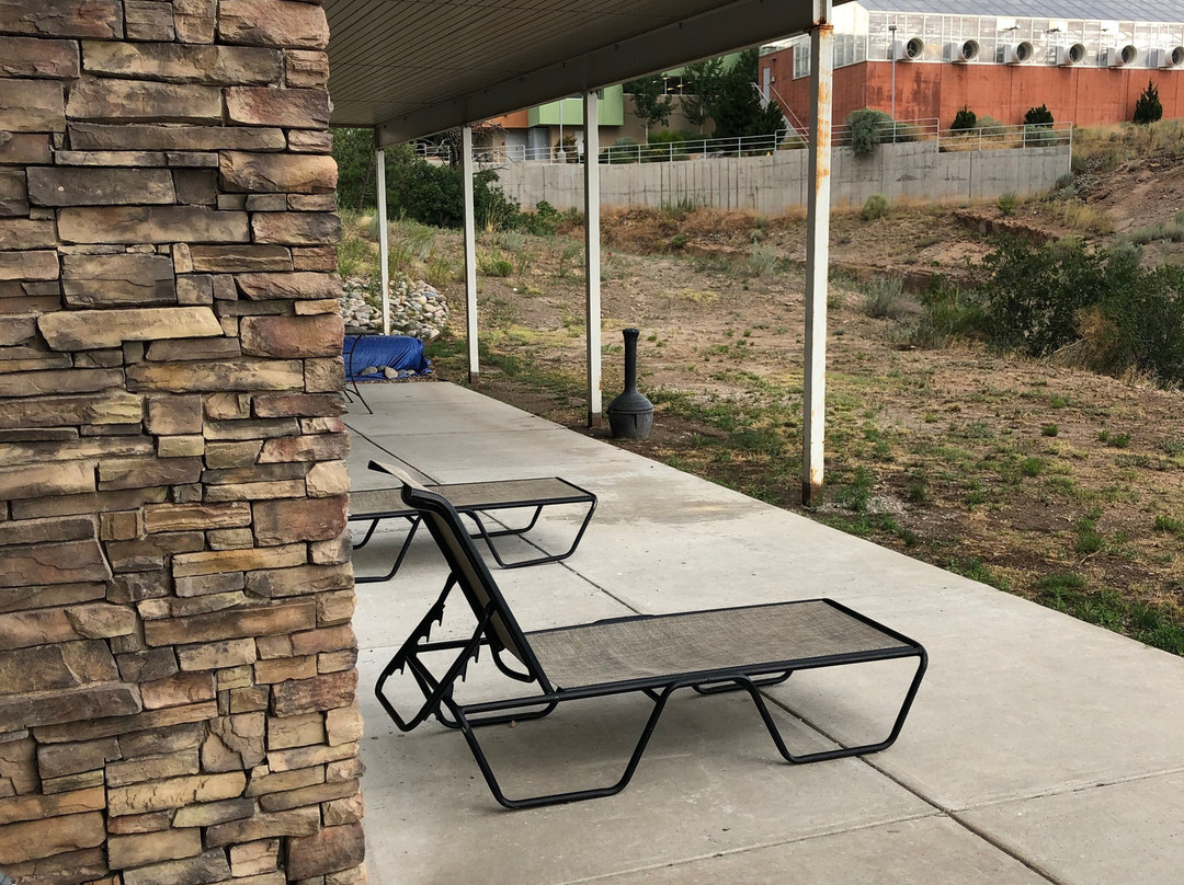 Holiday Inn Express & Suites Los Alamos Entrada Park By IHG主图