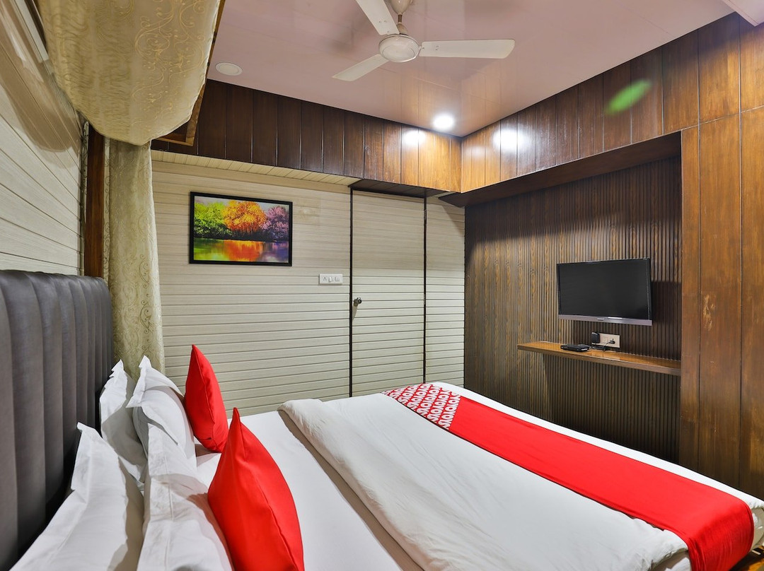 OYO 25065 Hotel Shree Daan主图