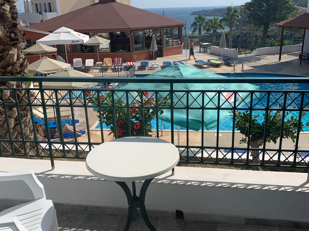 Camari Garden Hotel Apartments主图