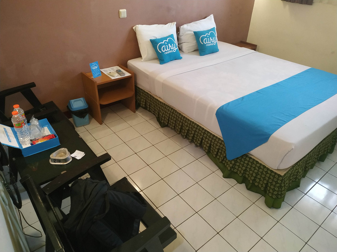 Hotel Lestari near Lippo Plaza Mall Jember主图