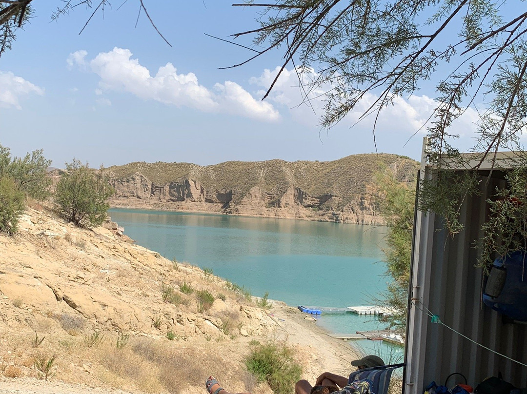 Paddle Surf Negratín-Cuevas del Campo必去景点