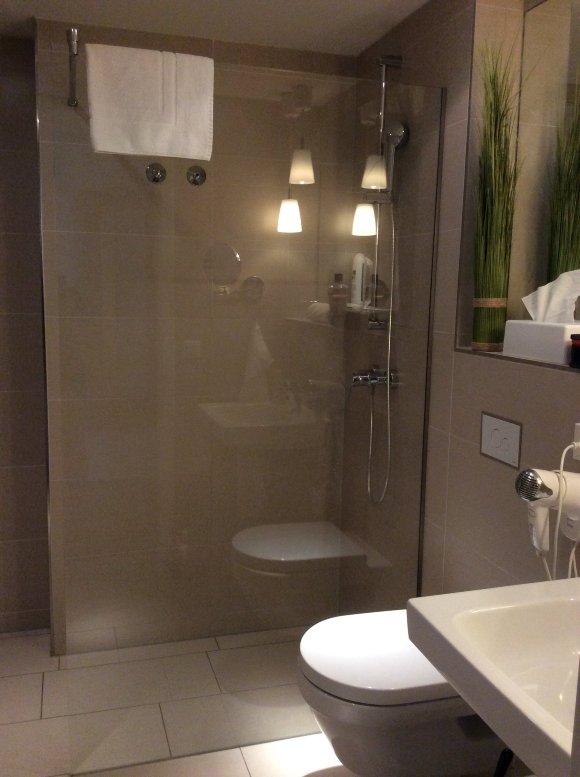 Hotel Spreeblick-浴室