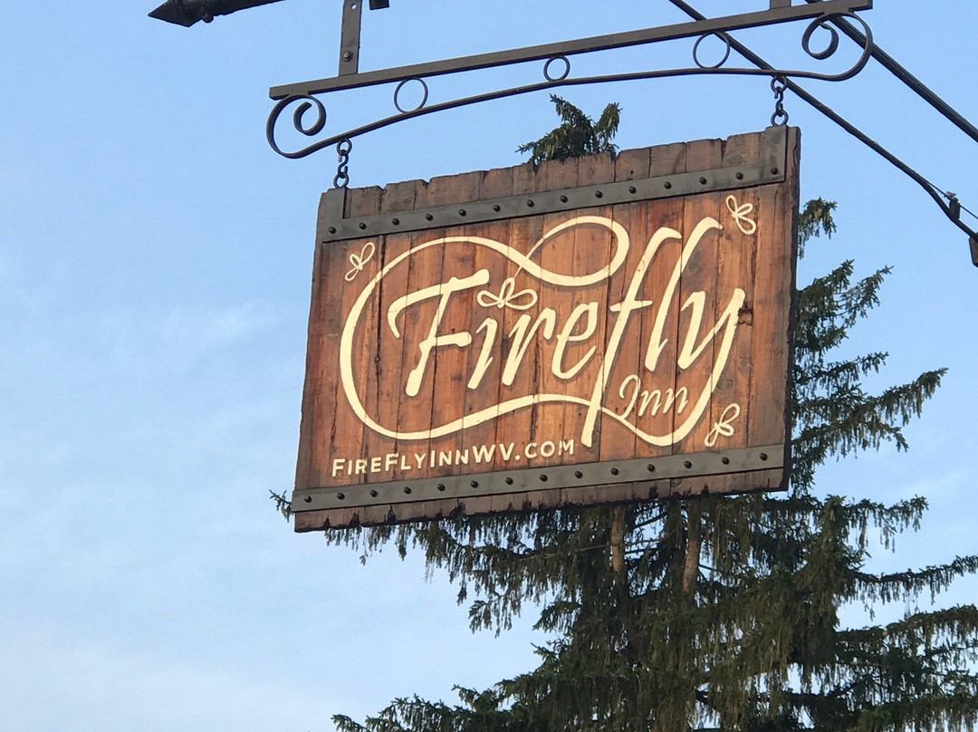 Firefly Inn主图