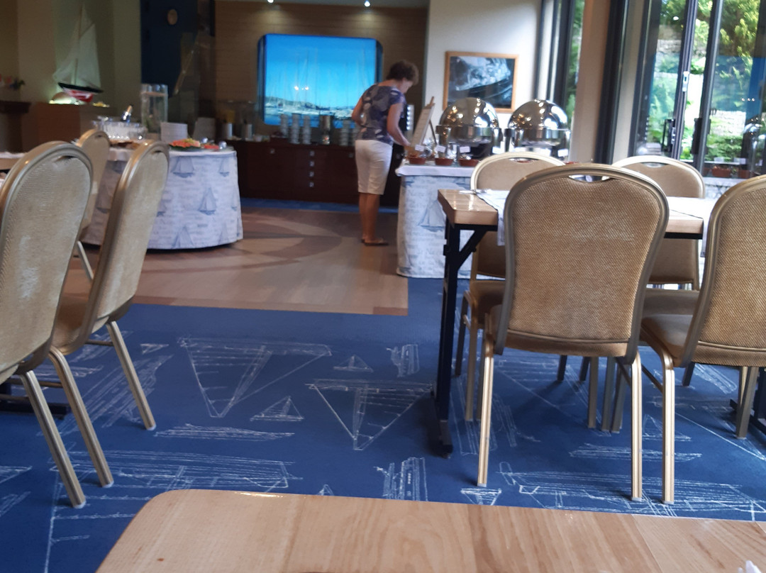 Hotel Restauracja Faleza主图