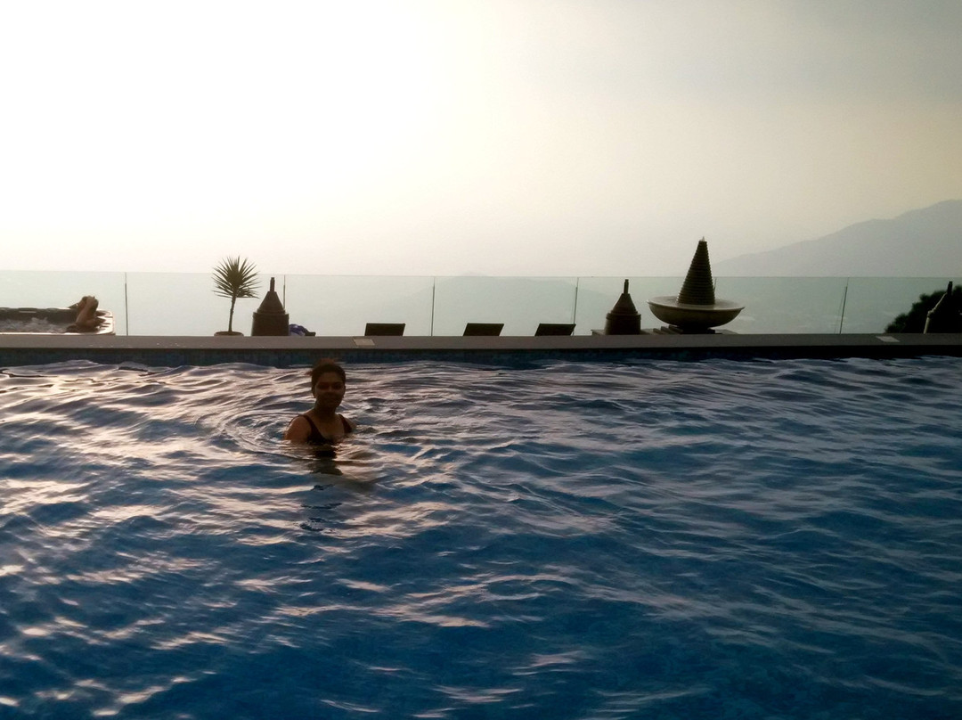 莫克沙喜马拉雅温泉渡假村主图