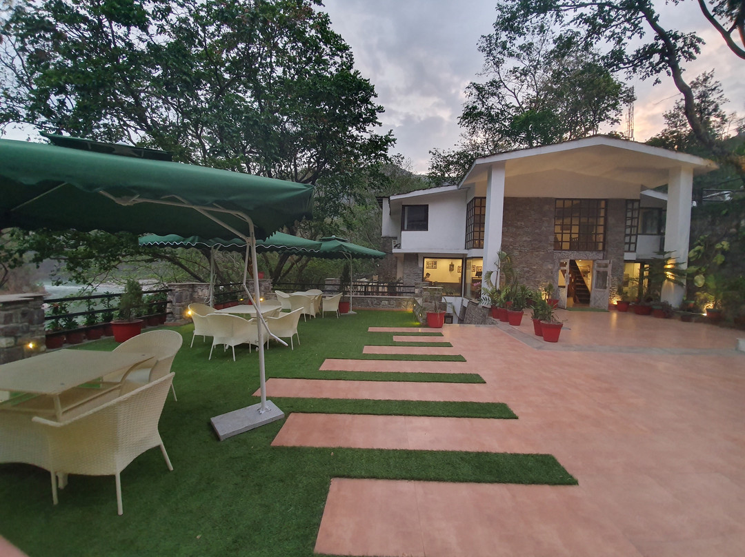 Summit By The Ganges Resort & Spa主图