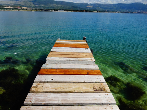 Dominikanski Samostan Sv. Kriza-Arbanija必去景点