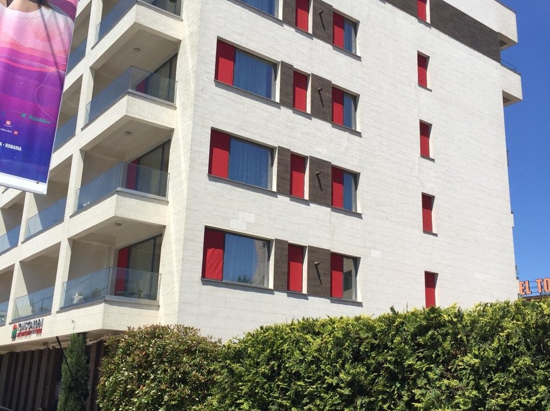 Tomis Garden Aparthotel主图