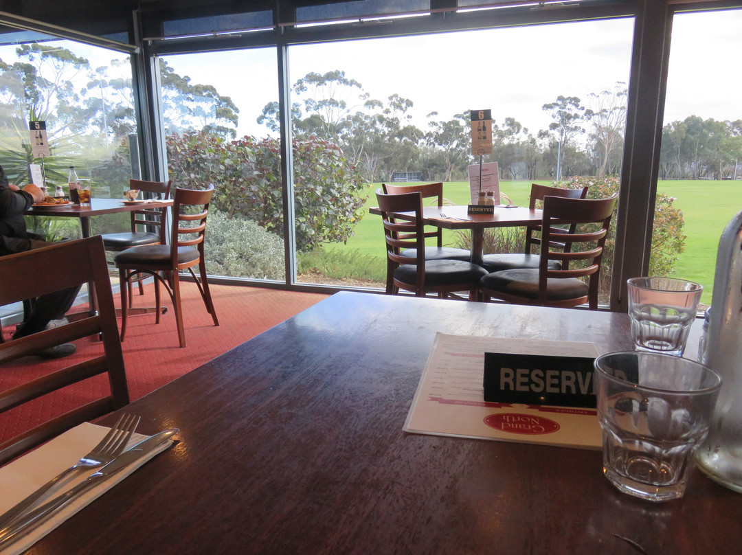 Grand North Tavern主图