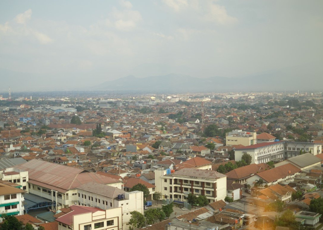 The Trans Luxury Hotel主图