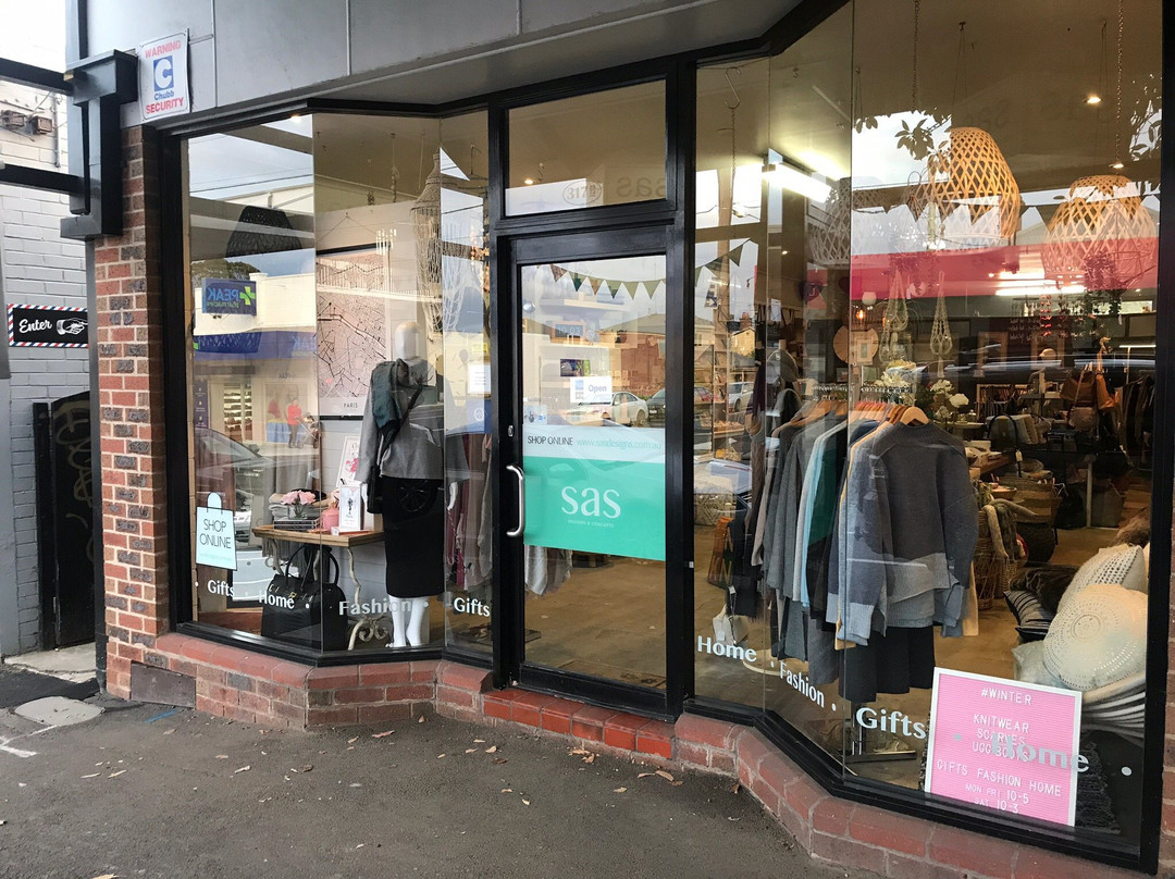 Sas Designs and Concepts-季隆必去景点