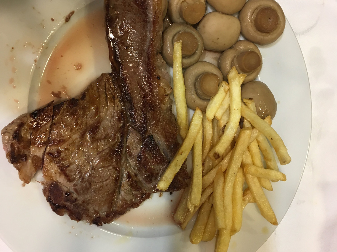 Hotel Restaurante El Tollo主图